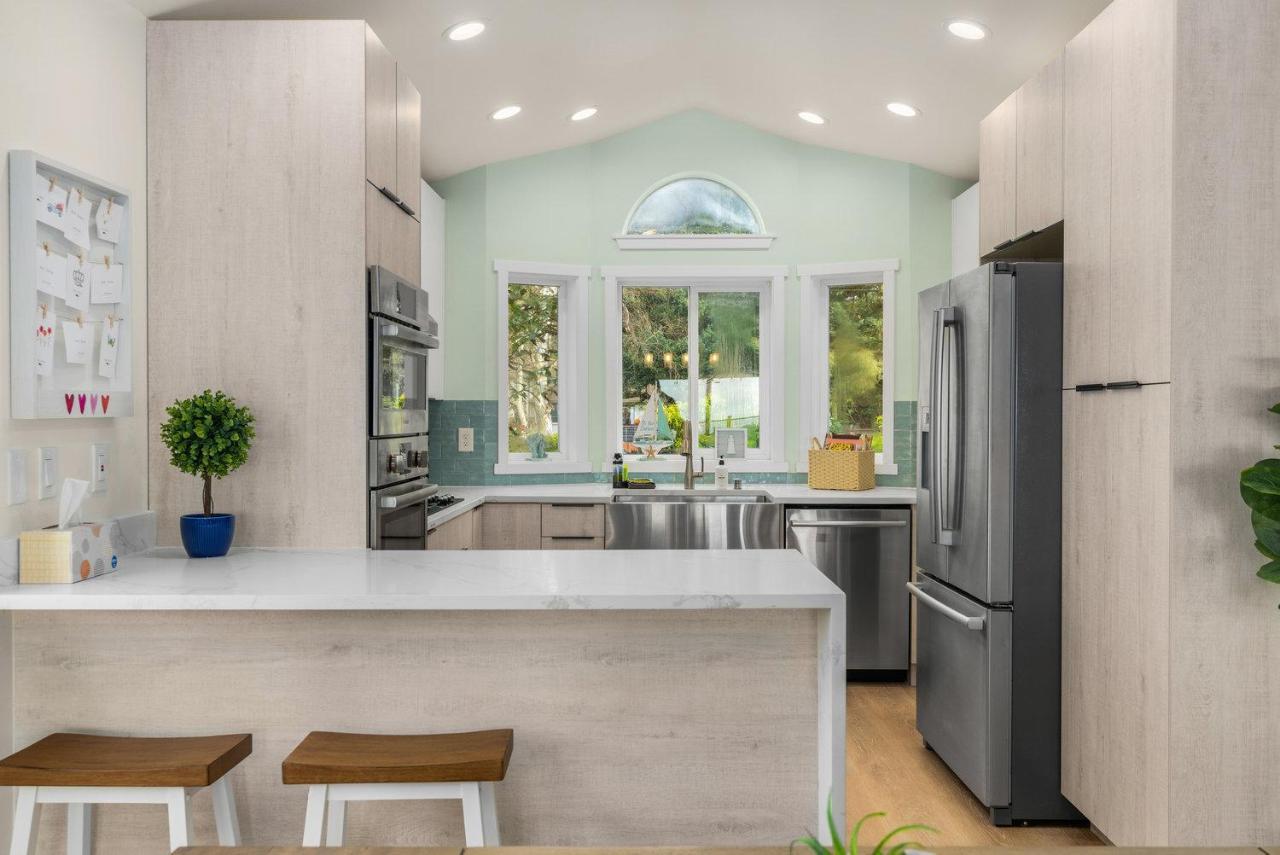@ Marbella Lane - Wave House, Your Oceanfront Retreat! Oak Harbor Extérieur photo