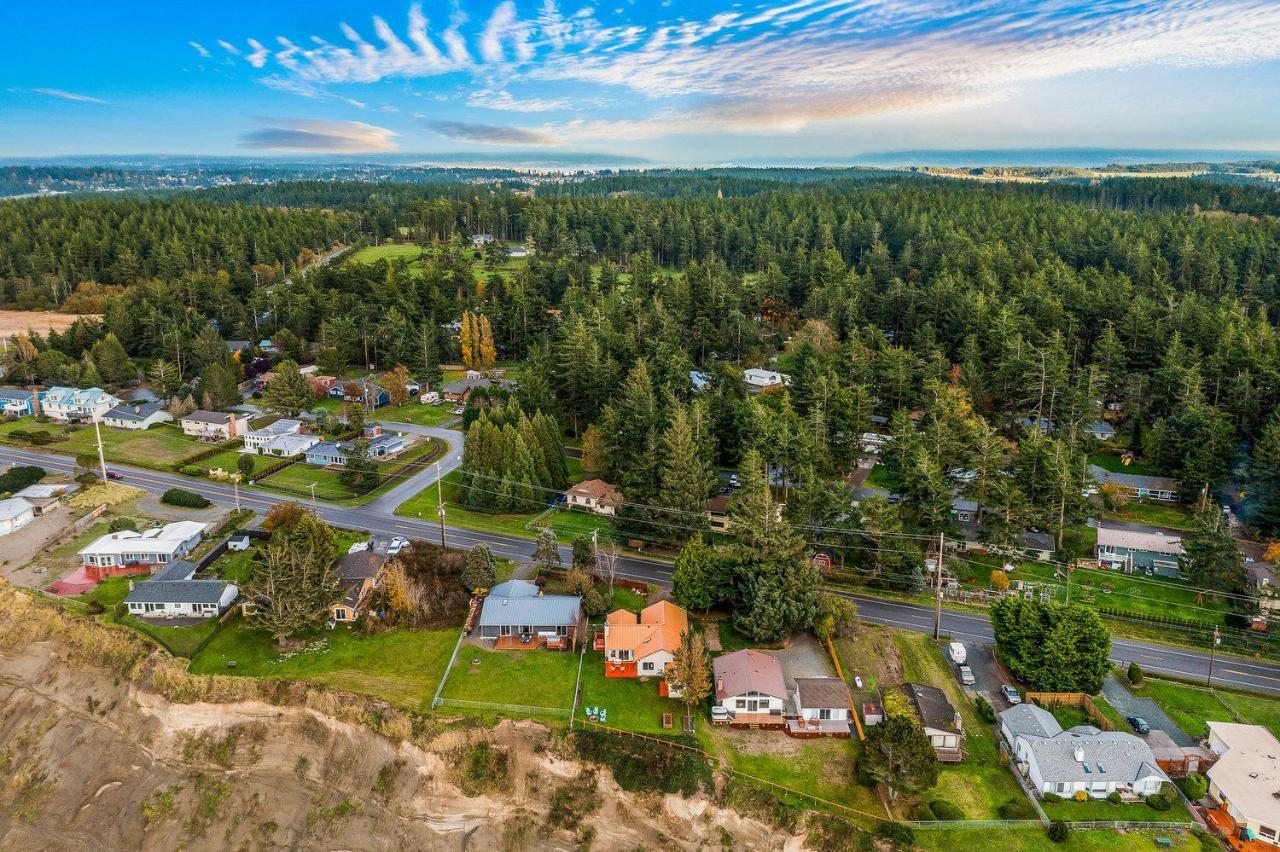 @ Marbella Lane - Wave House, Your Oceanfront Retreat! Oak Harbor Extérieur photo