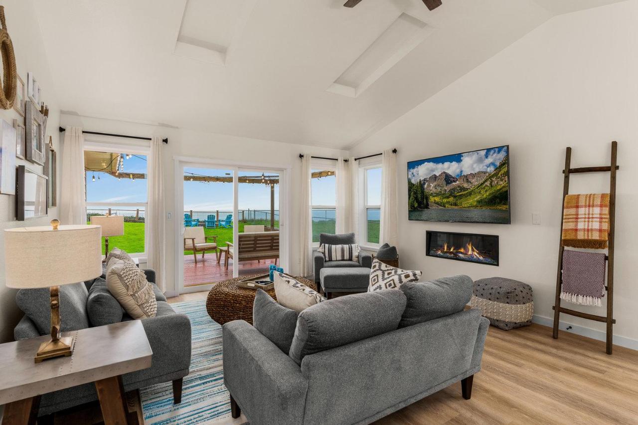 @ Marbella Lane - Wave House, Your Oceanfront Retreat! Oak Harbor Extérieur photo